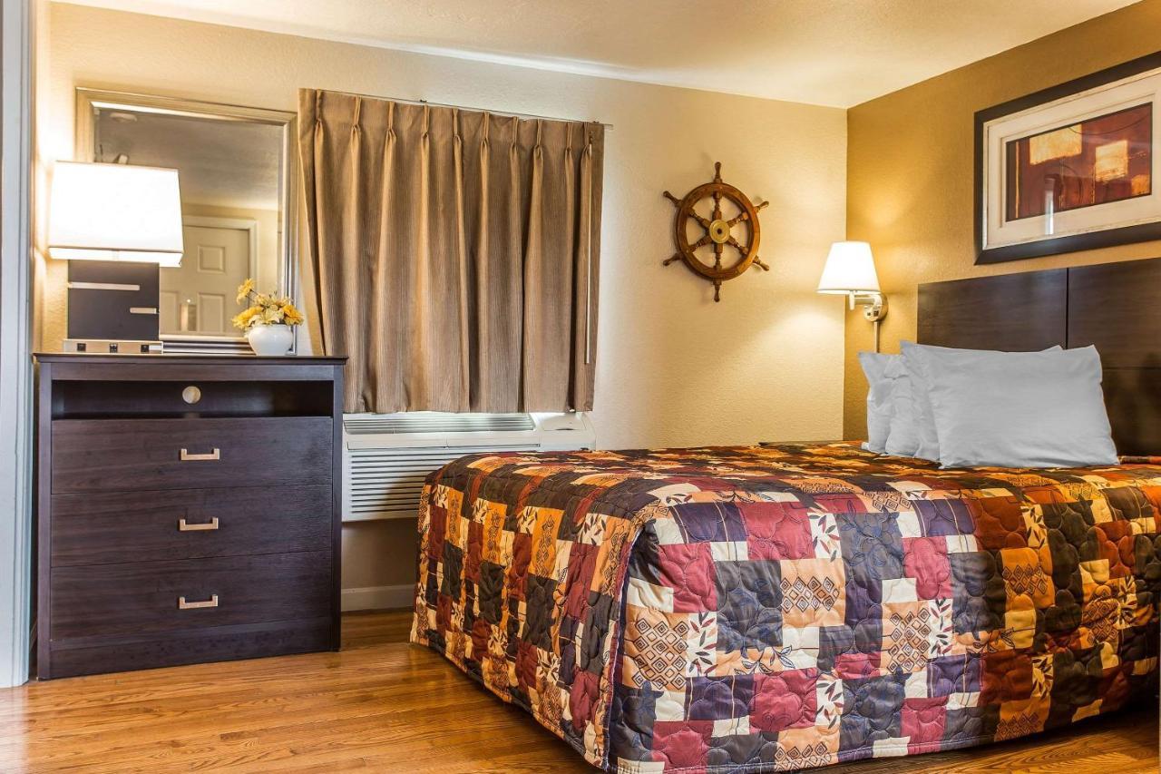 Rodeway Inn & Suites Nags Head Exteriér fotografie