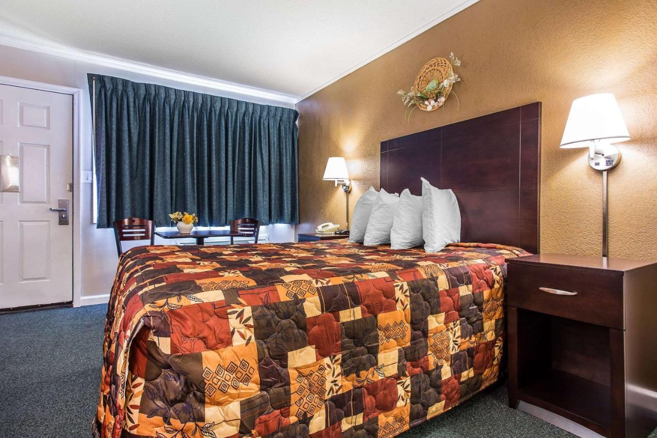 Rodeway Inn & Suites Nags Head Exteriér fotografie